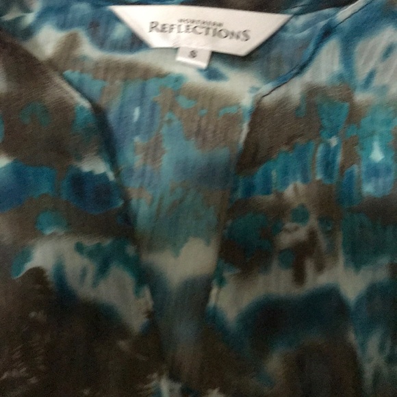 Tunics - Picture 2 of 3